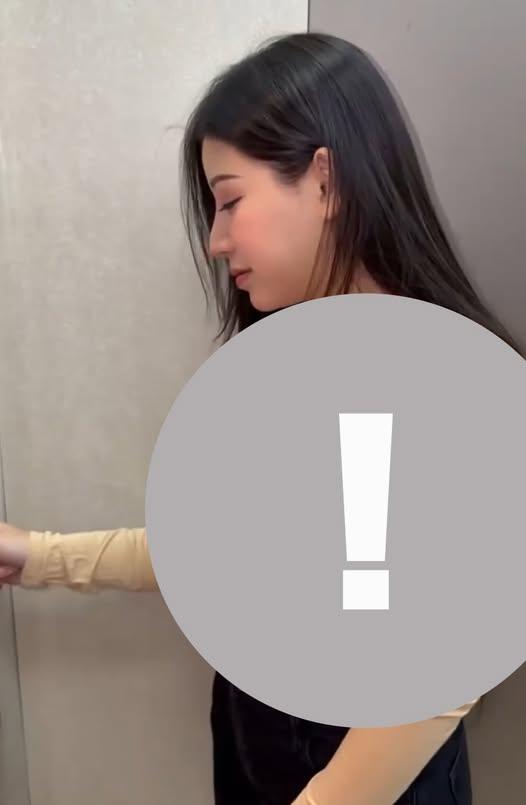 No photo description available.