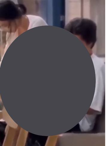 No photo description available.