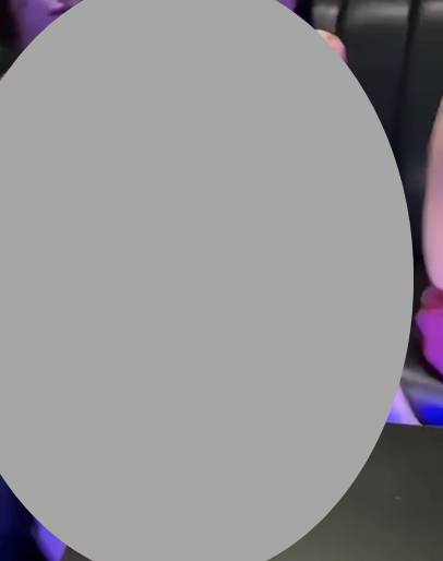 No photo description available.