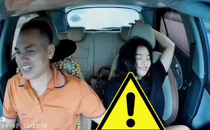 Có thể là hình ảnh về ô tô và văn bản