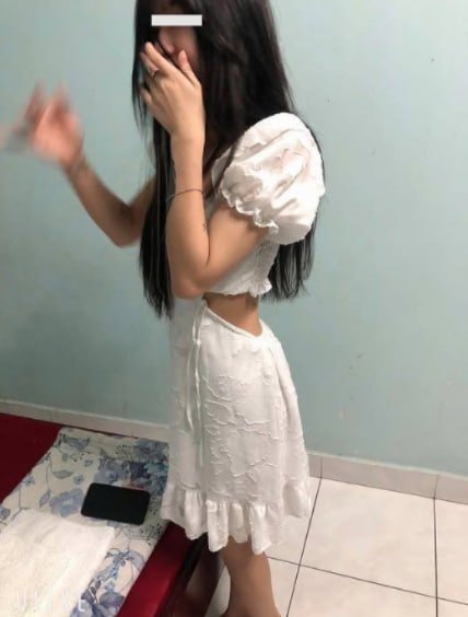 No photo description available.