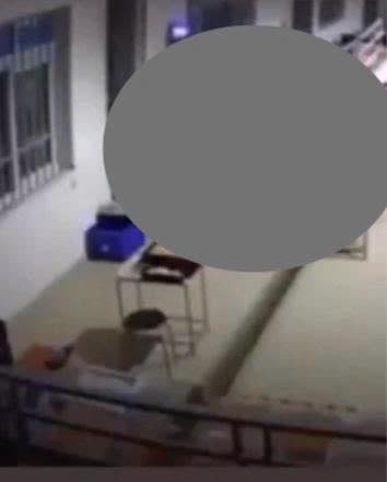 No photo description available.