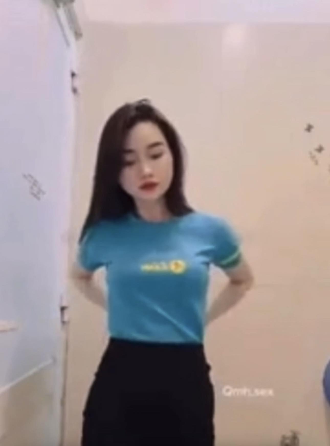 No photo description available.