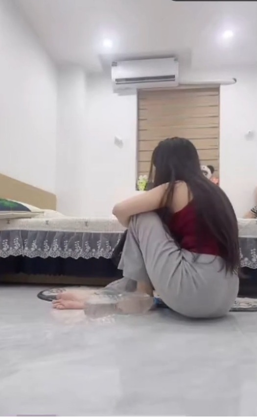 No photo description available.