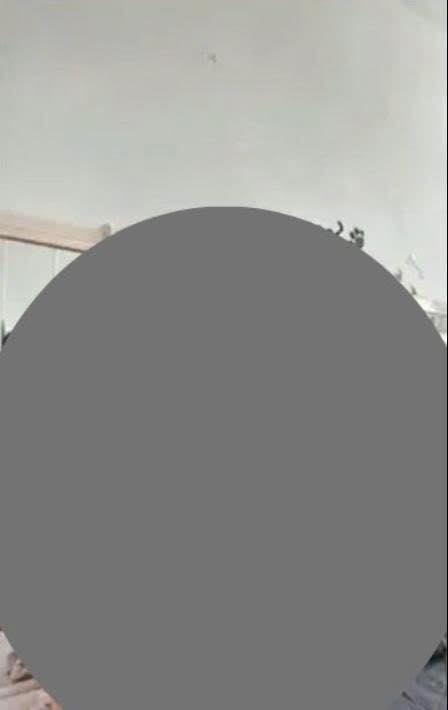 No photo description available.