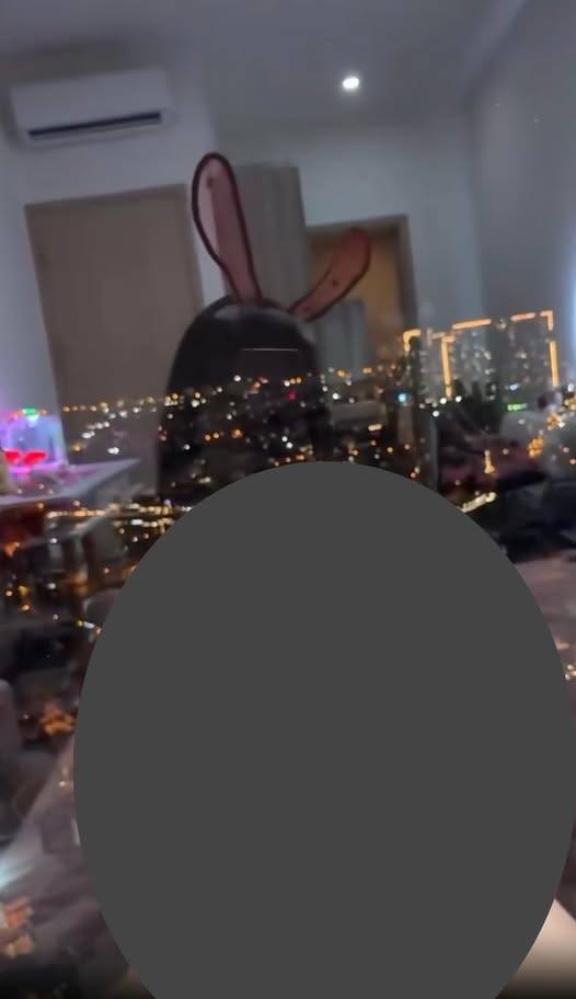 No photo description available.