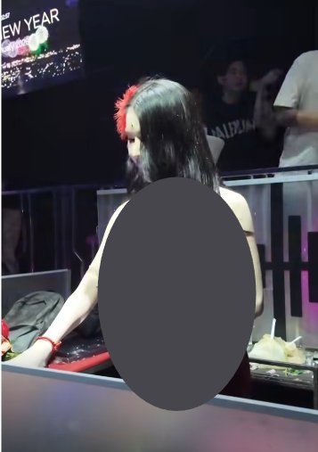 May be an image of crowd and text that says 'EW WYEAR YEAR'