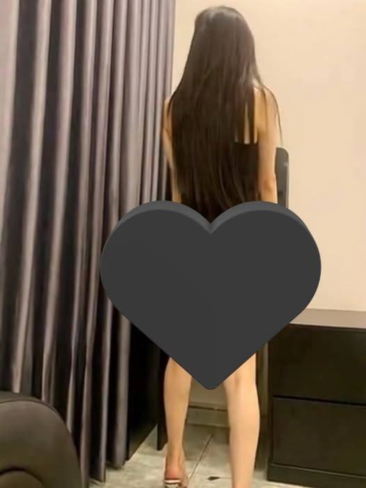 No photo description available.