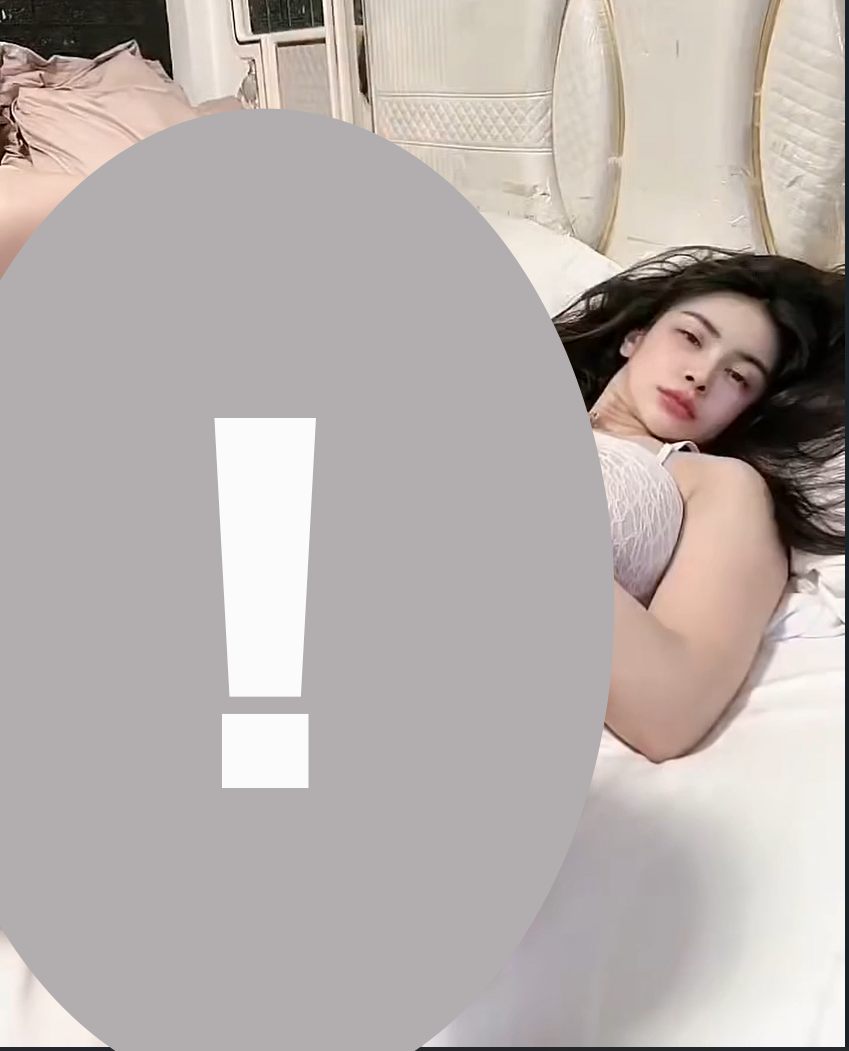 No photo description available.