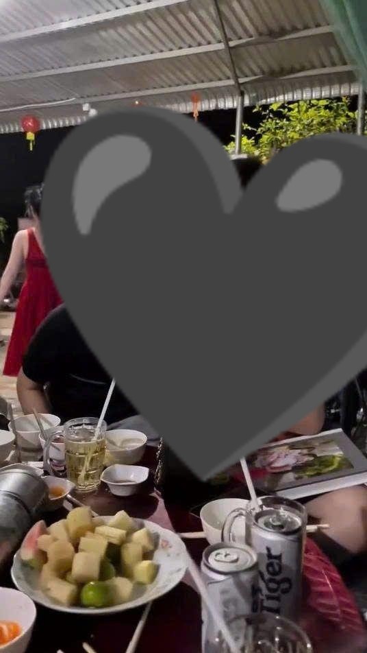 May be an image of fondue and heart