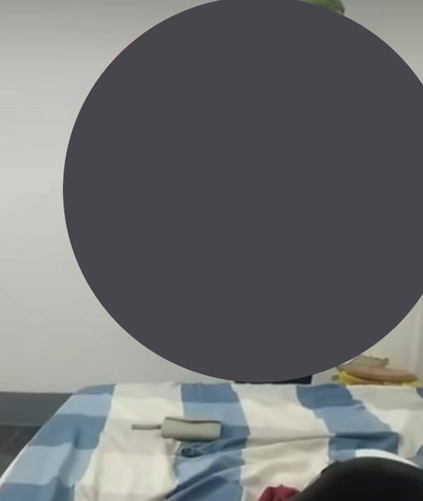 No photo description available.