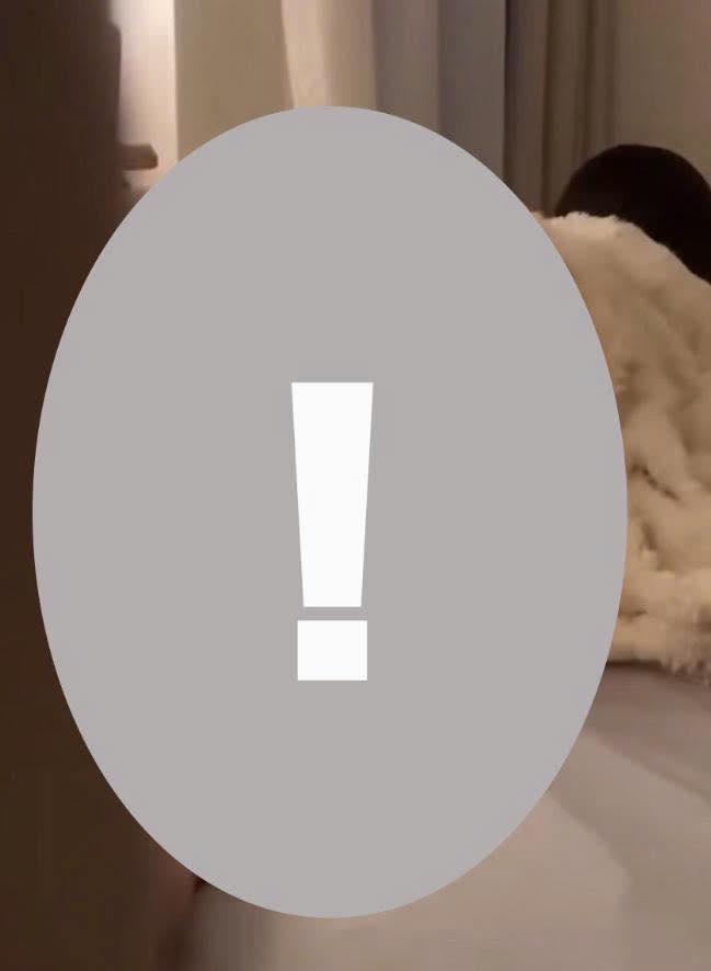 No photo description available.