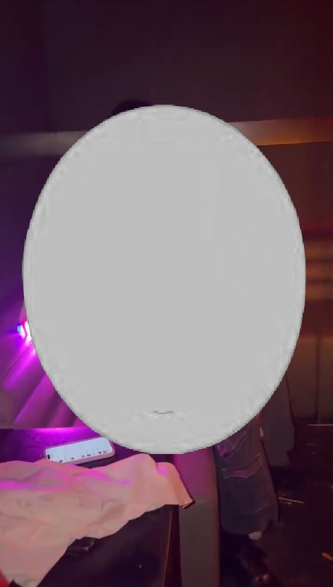 No photo description available.